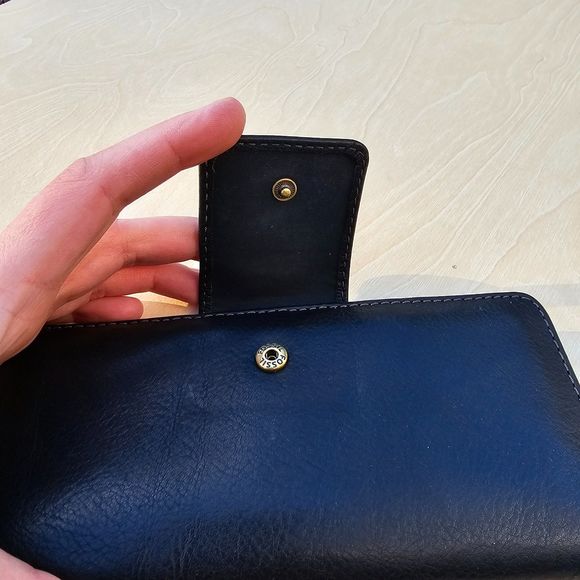 Fossil Madison Slim Clutch Wallet, Pre-owned - Picture 4 of 8